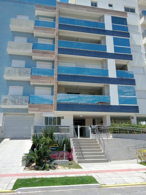 Apartamento à venda em Governador Celso Ramos, Palmas, com 2 suítes, com 97 m²